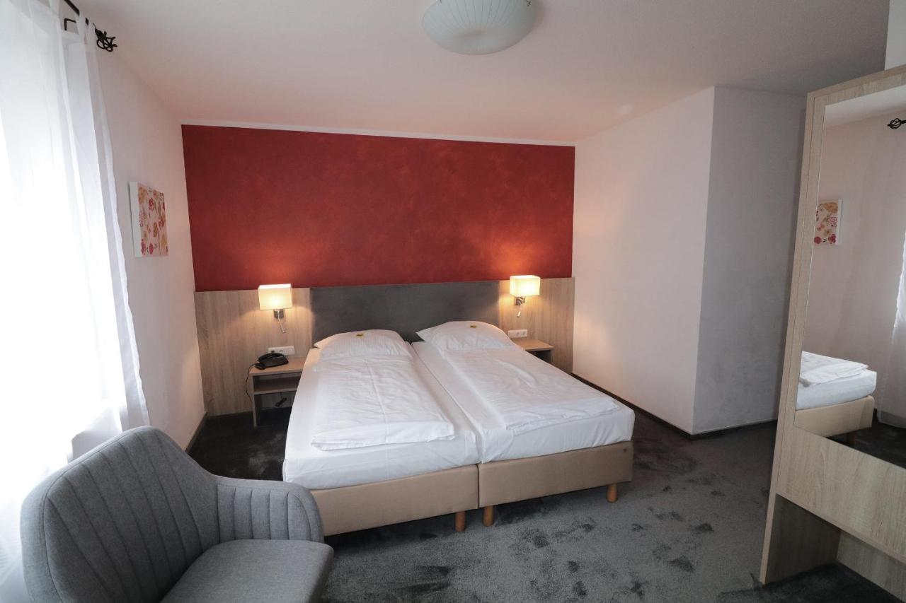 Hotel Central 3*